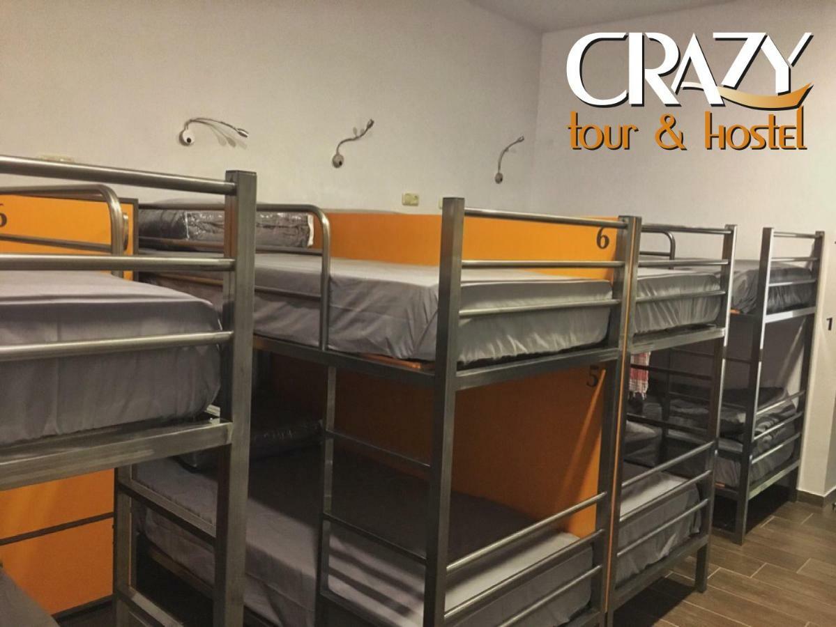 Crazy Hostel Yerevan Exterior photo